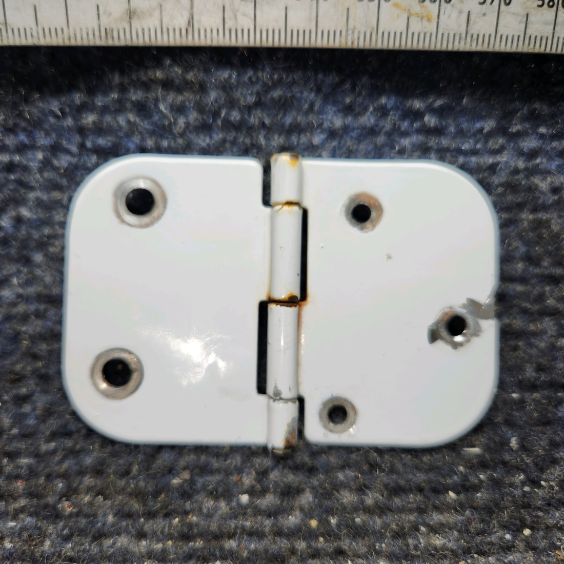 Used aircraft parts for sale, 0511280-4 Cessna 172E Lower Cabin Door Forward and Aft Hinge RH