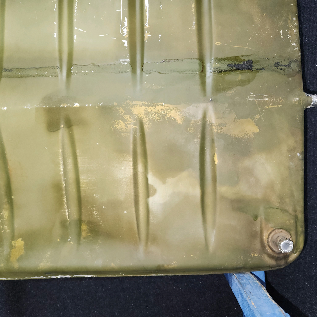 Used aircraft parts for sale, 0592300-7 Cessna 172 Fuel Tank Assembly RH