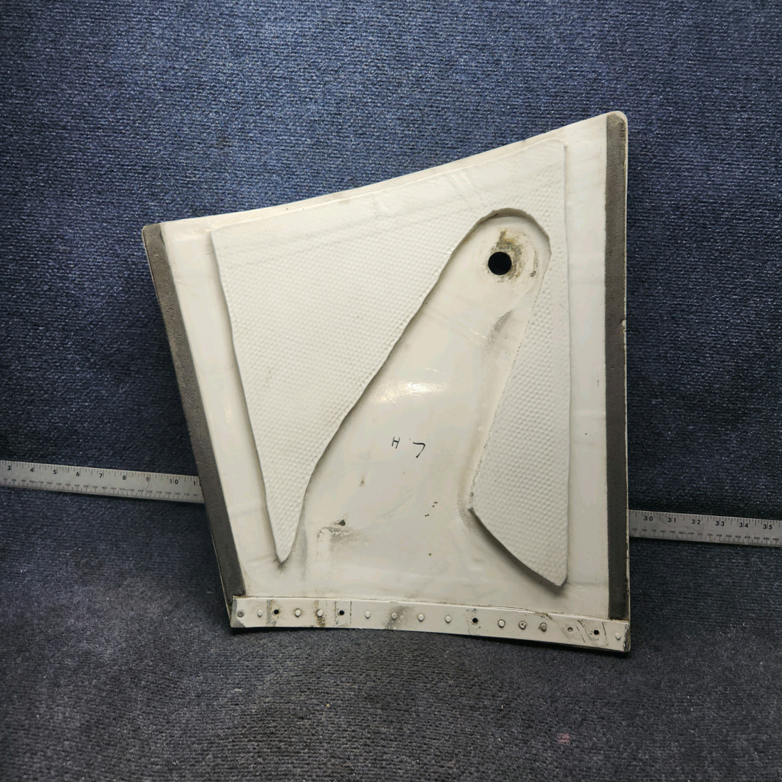 Used aircraft parts for sale, 169-110034-601 Beechcraft A24R Main Gear Door LH