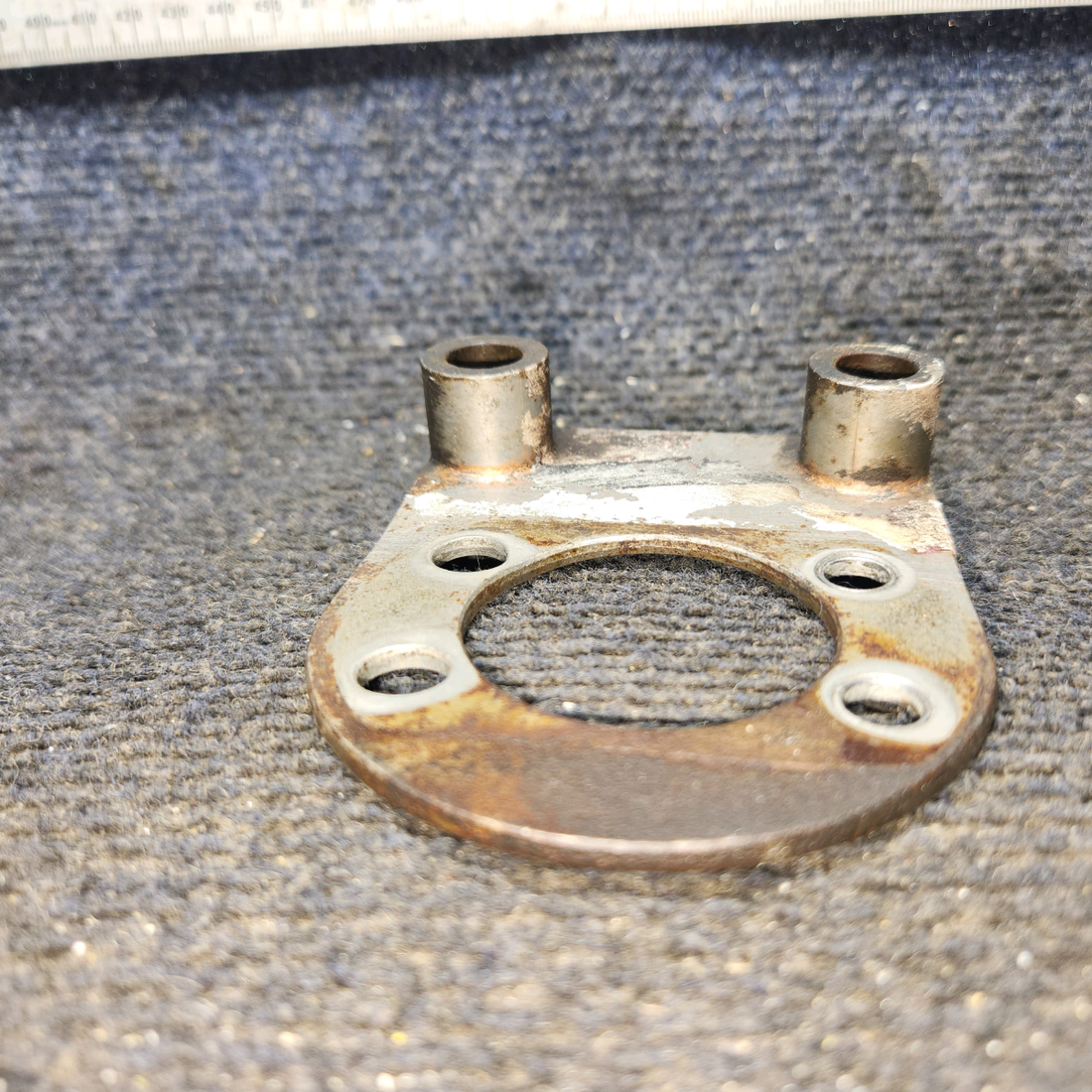 Used aircraft parts for sale, 75-37 cessna 150G Brake Torque Plate