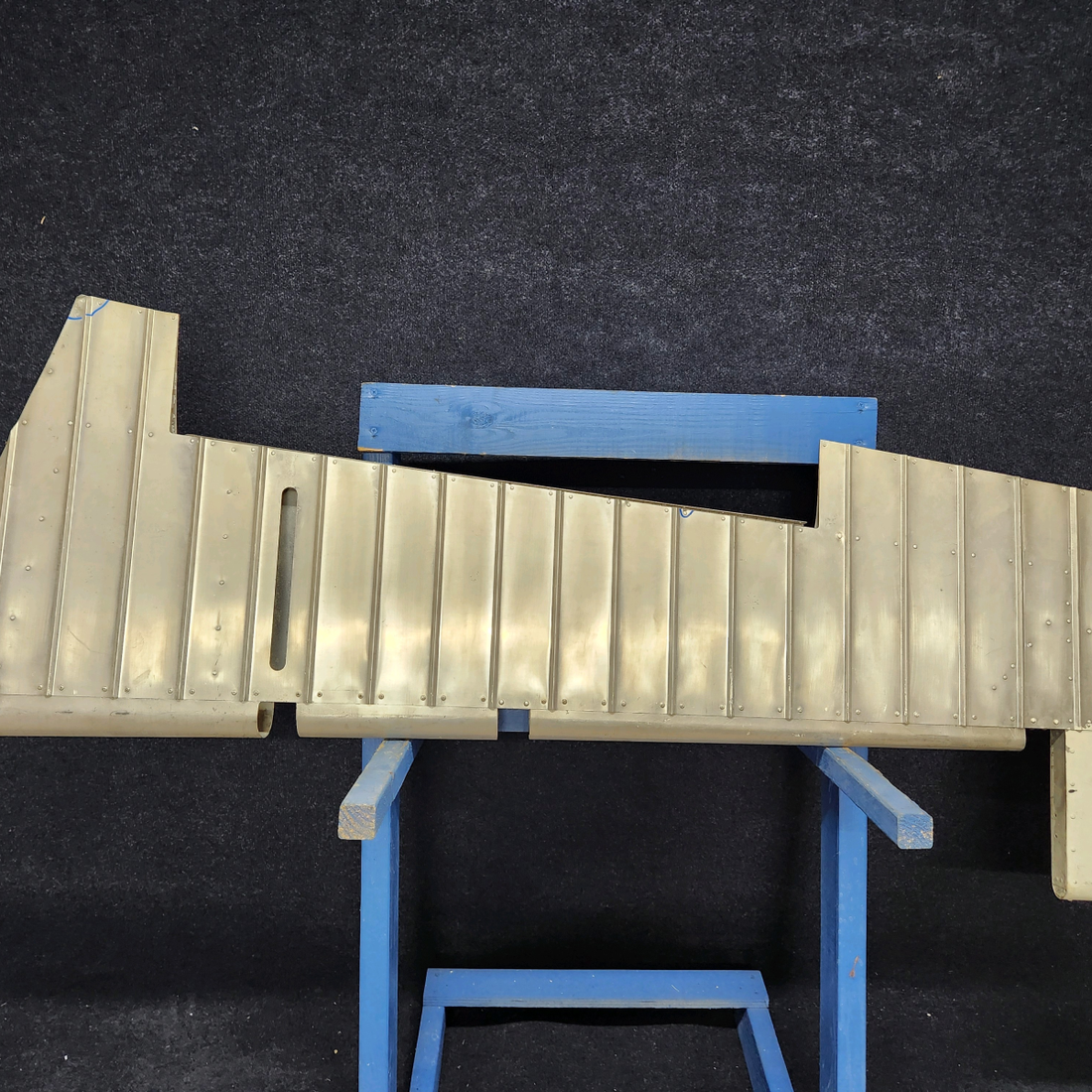 Used aircraft parts for sale, 2432000-810 Cessna  [part_model] CESSNA 172 ELEVATOR ASSEMBLY RH- NO TRIM