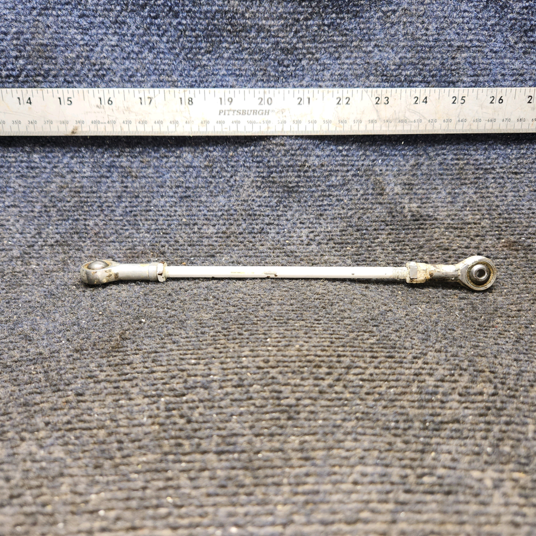 Used aircraft parts for sale, 0523537 cessna 150G Flap Push-Pull Rod Assembly