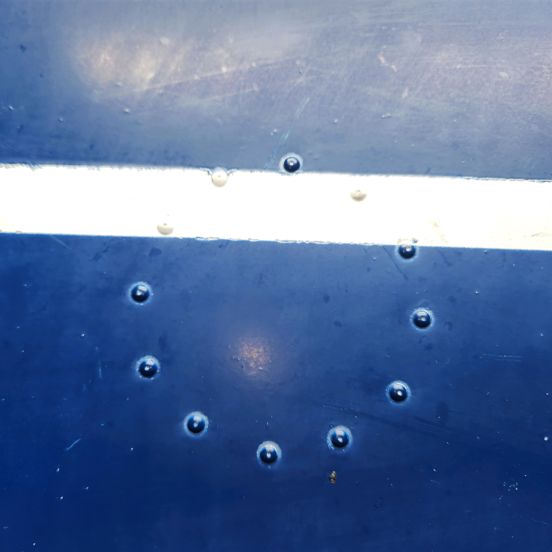 Used aircraft parts for sale, 0711101-33 Cessna 172F Baggage Door Structure