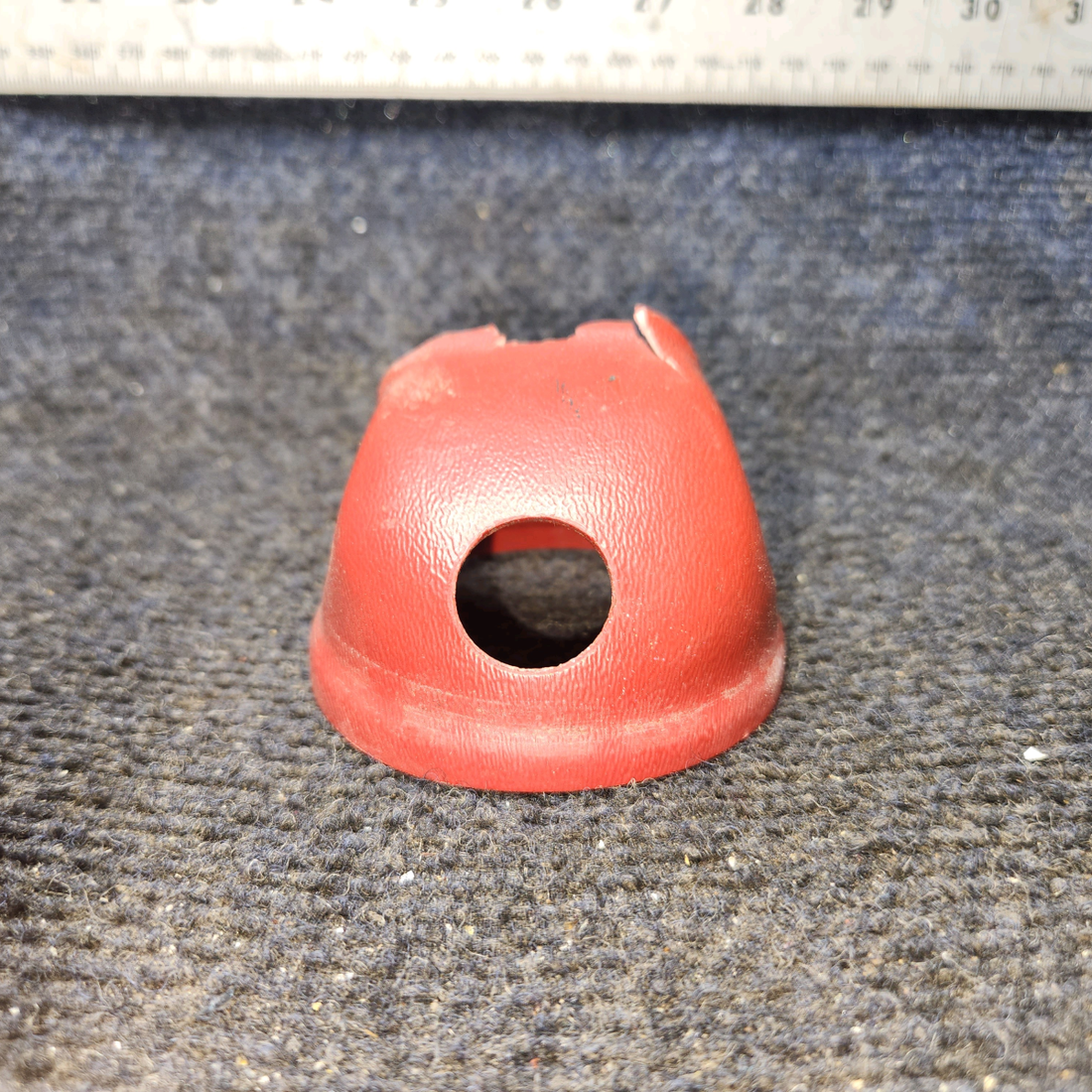 Used aircraft parts for sale, 687386-002 Piper PA28 Air Vent Cup