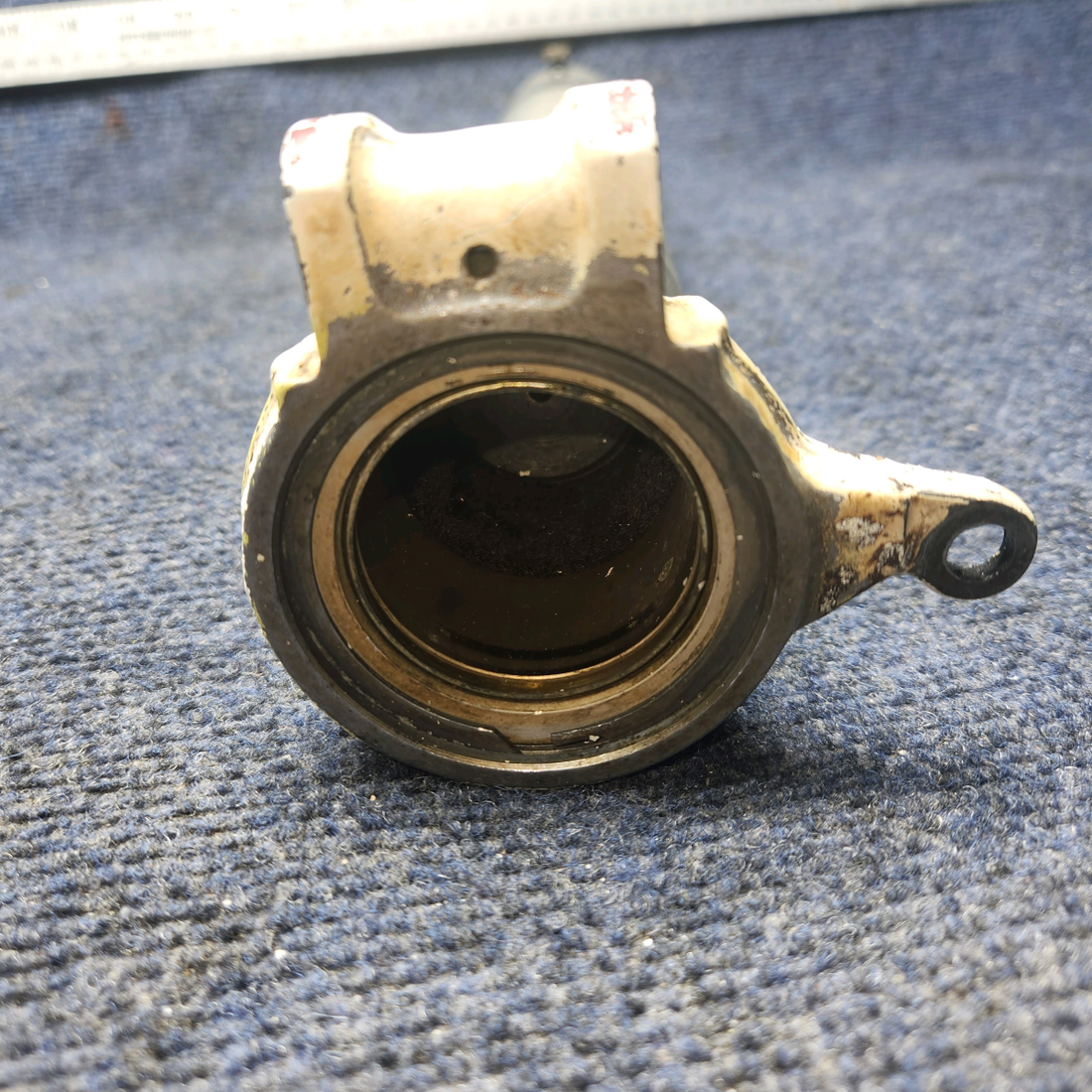 Used aircraft parts for sale, 35-825195-31 Beechcraft F33A NOSE GEAR SHOCK ABSORBER BRAZE BARRE
