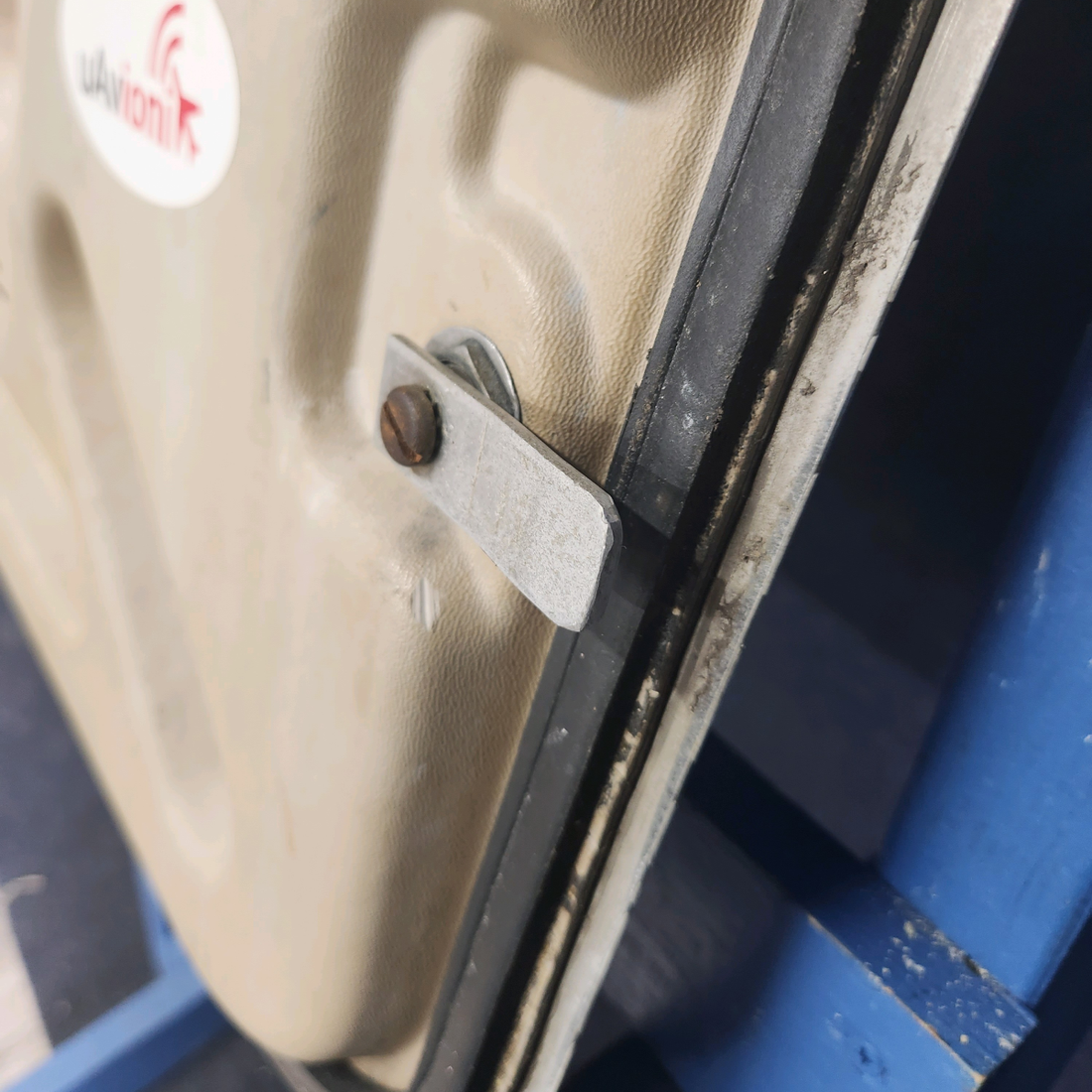 Used aircraft parts for sale, 169-410011-601 Beechcraft A23A Musketeer Custom III BAGGAGE DOOR WITH HINGE