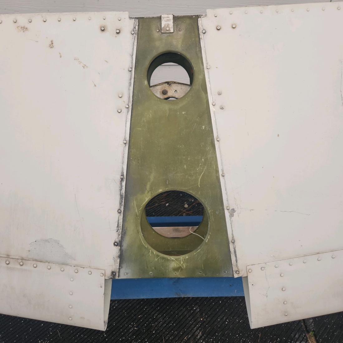 Used aircraft parts for sale, 0532001-202 Cessna 172F Horizontal Stabilizer Assembly