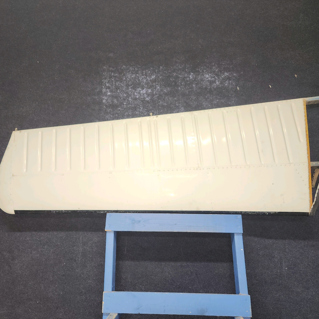 Used aircraft parts for sale, 33-620000-602 Beechcraft 35-33 Horizontal Stabilizer Assy - RH