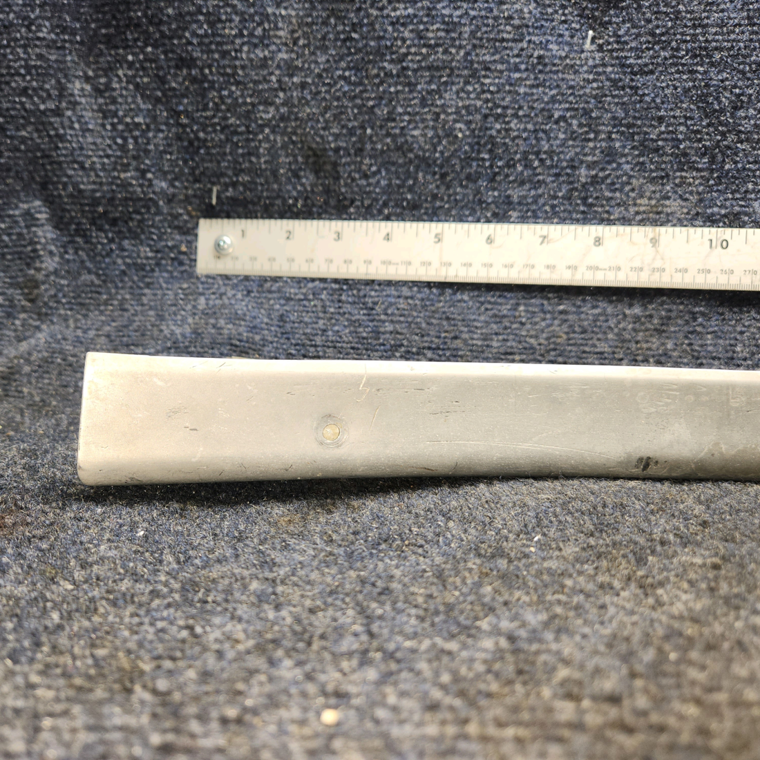 Used aircraft parts for sale, 0511177-10 Cessna 172E Shield RH