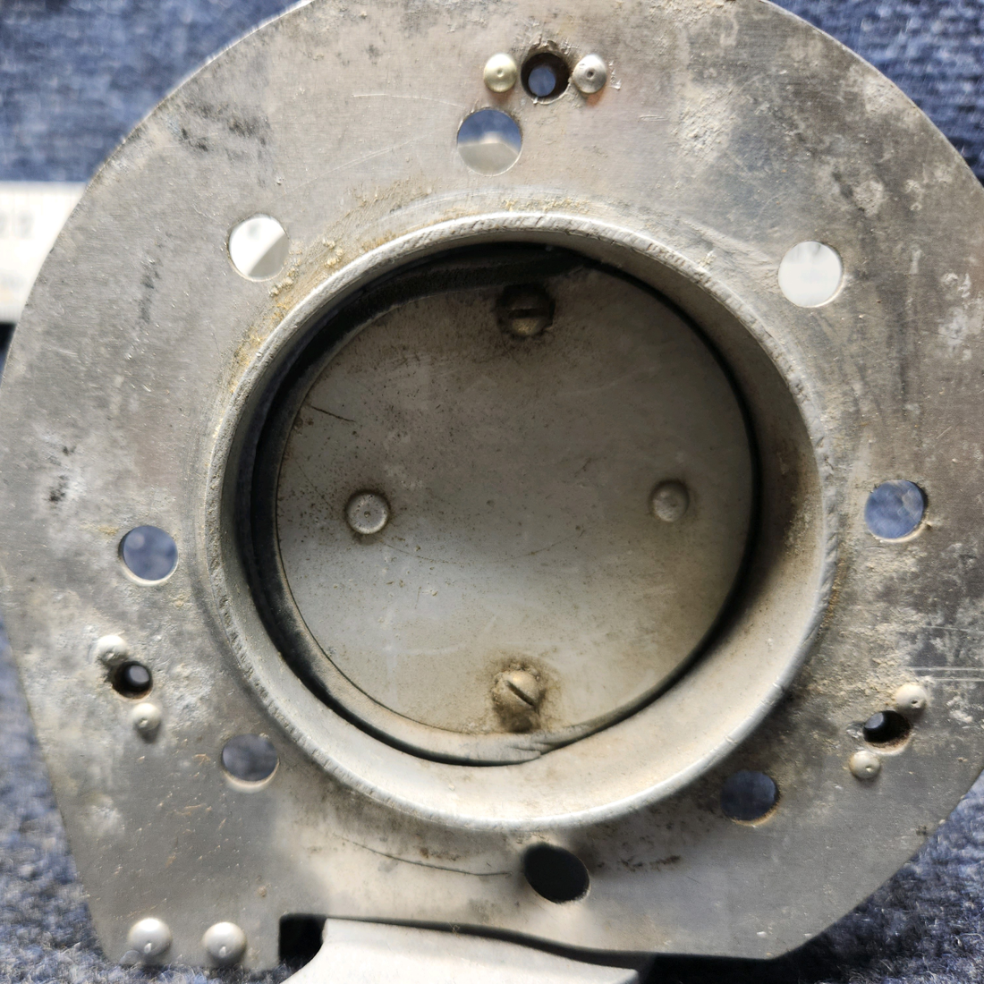 Used aircraft parts for sale, 68416-000 Piper PA28-140 Air Vent  Forward LH