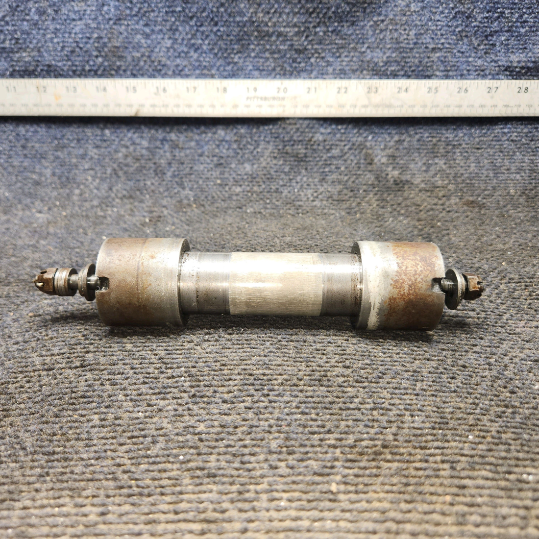 Used aircraft parts for sale, 0442143-1, 0442142-1 cessna 150G Nose Gear Axle Ferrule with tube Axle