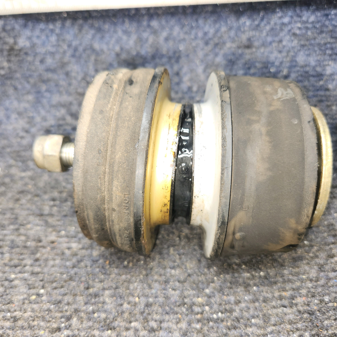 Used aircraft parts for sale, J9613-40, J9613-53 Piper PA28-161 Engine Shock Mount Kit