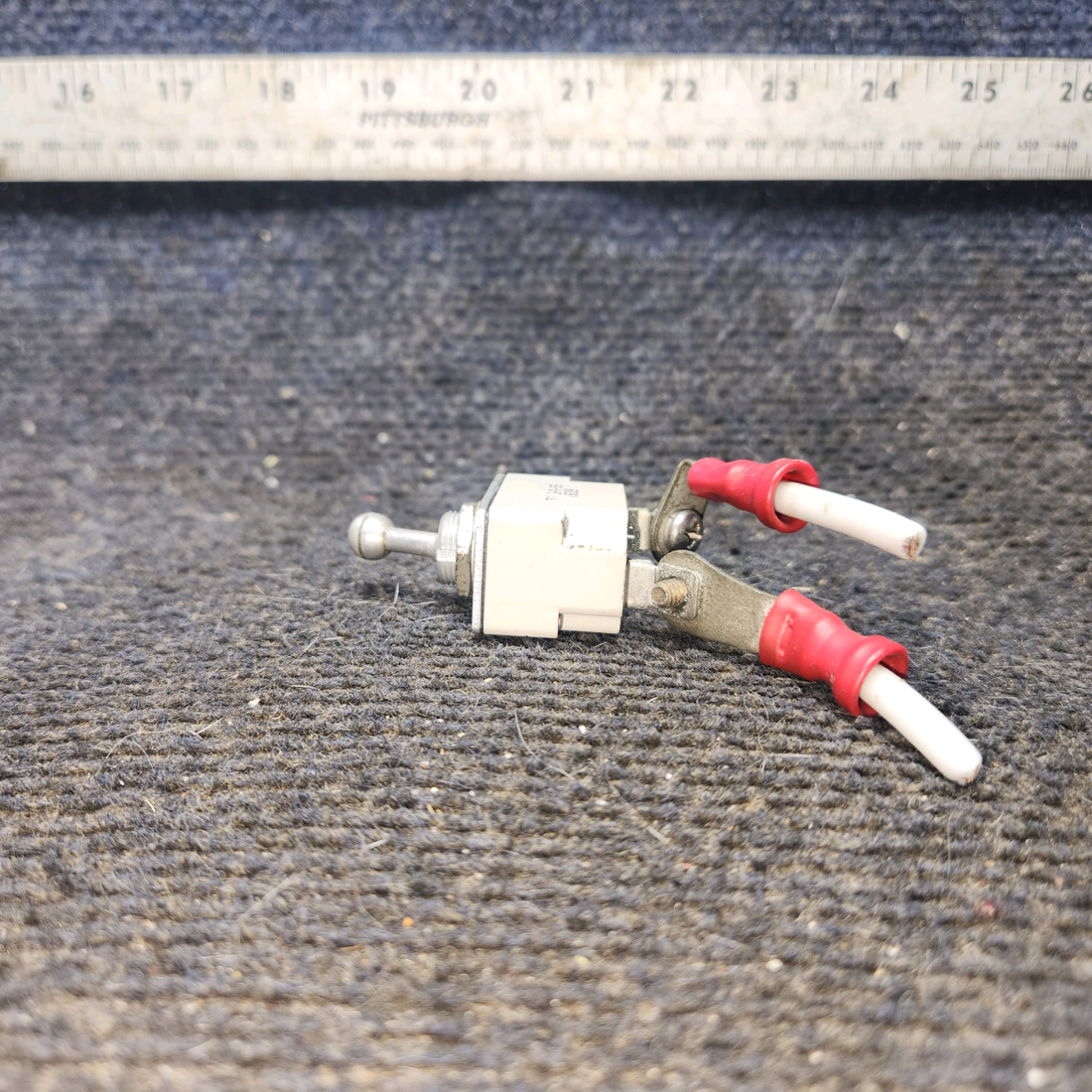 Used aircraft parts for sale, 7270-1-35 Klixon piper PA-28-181 Toggle Switch