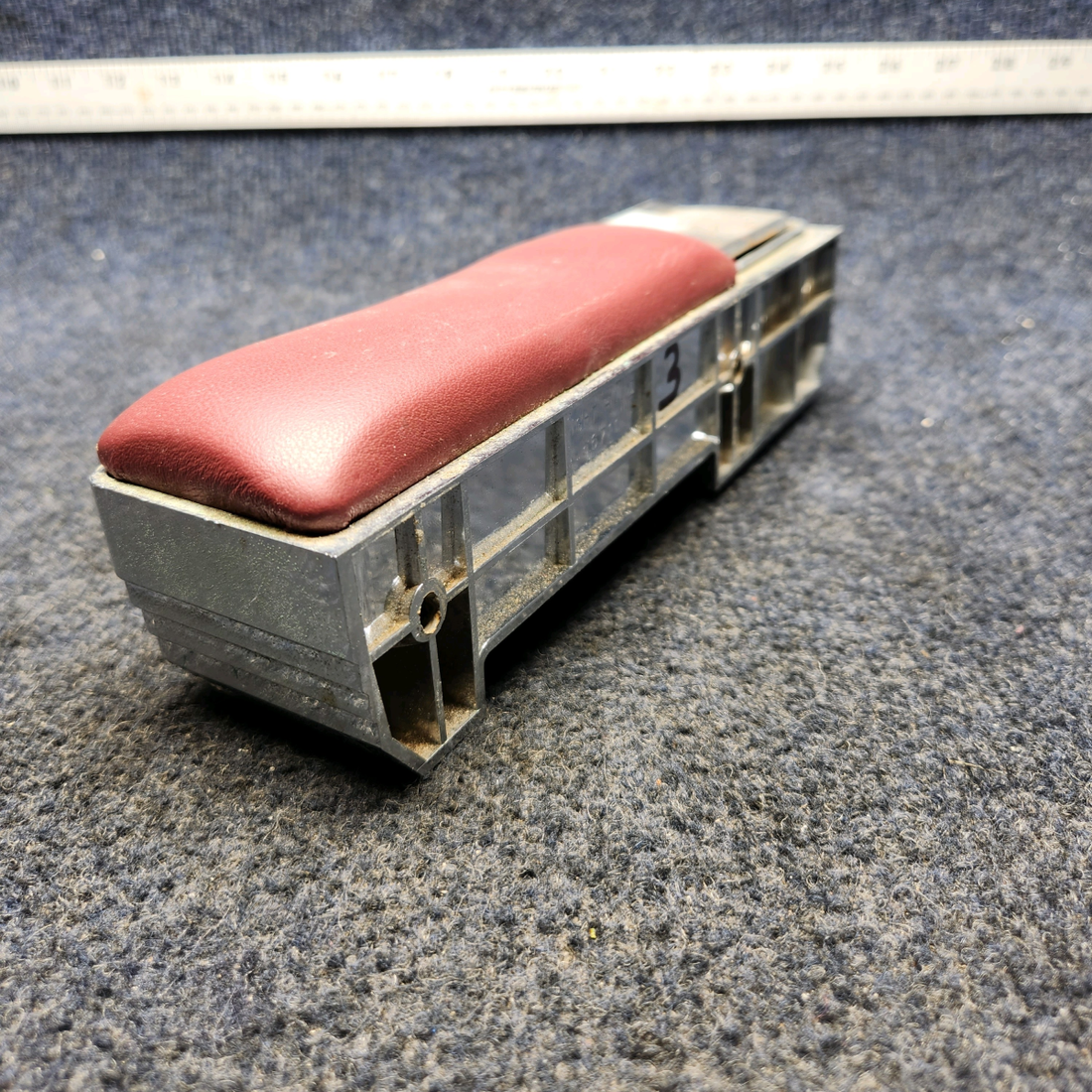 Used aircraft parts for sale, 66710-017 Piper PA32RT-300 ARMREST ASSY MIDDLE RH / AFT RH W/ ASH TRAY