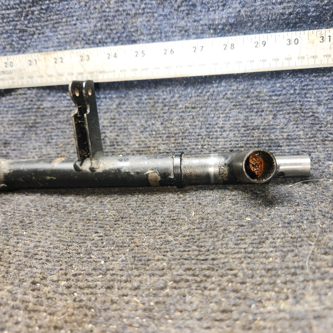 Used aircraft parts for sale, 0411306-25 cessna 172N Weld Assembly