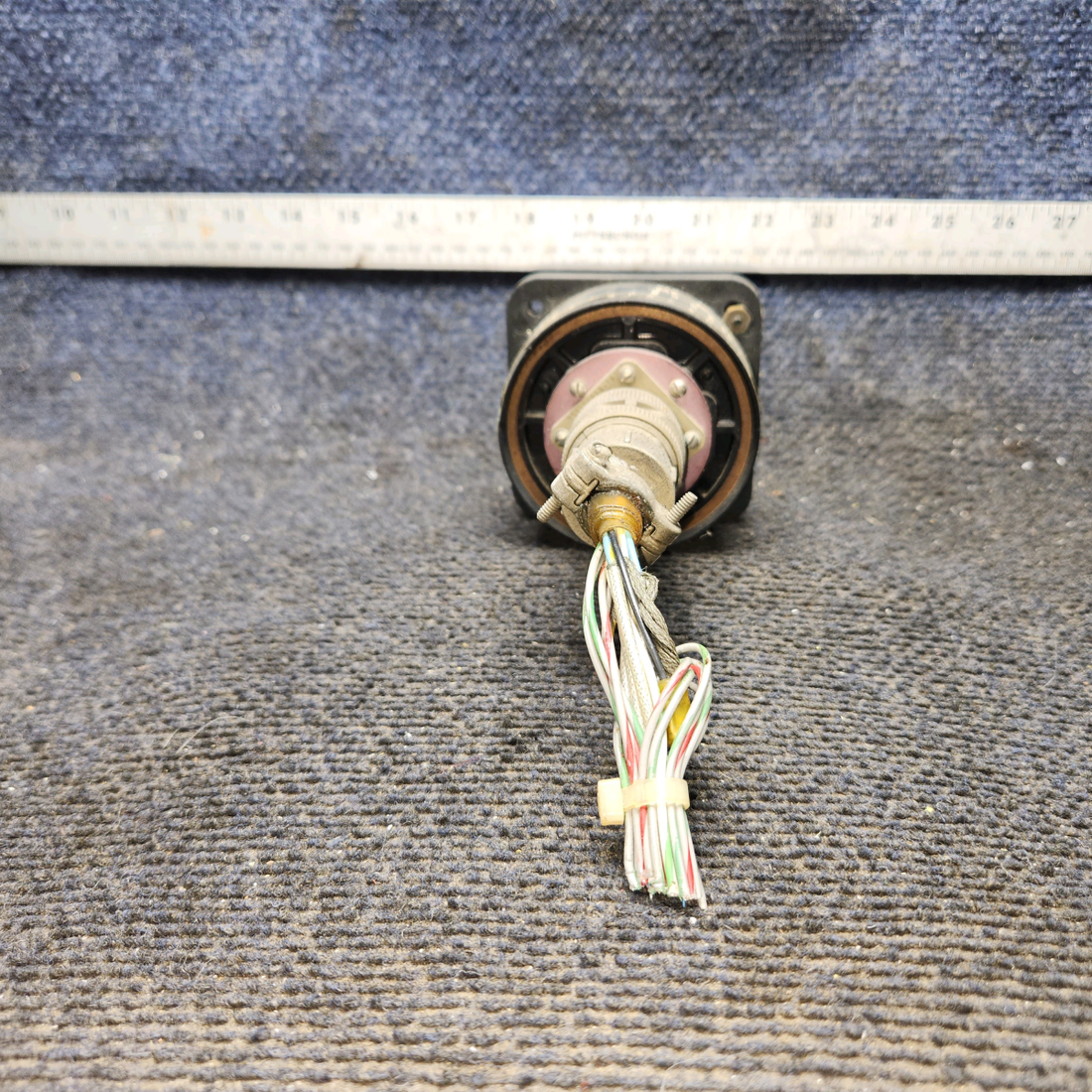 Used aircraft parts for sale, 45010-1000 ARC IN-514B cessna 150G Course Indicator with Connector