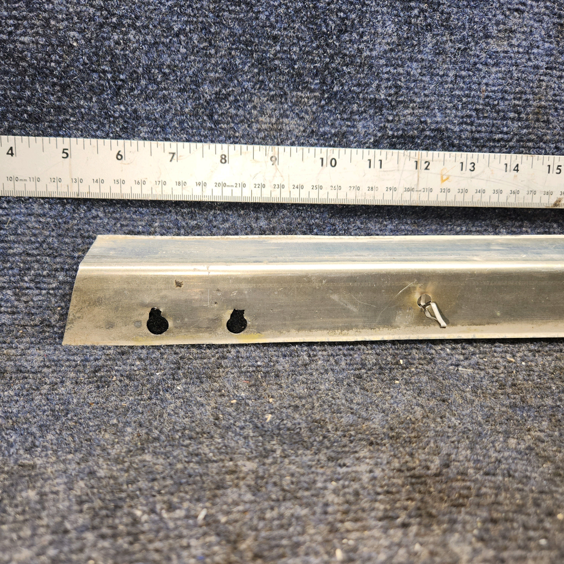 Used aircraft parts for sale, 0511130-1 Cessna 182G Trim Front Spar Upholstery