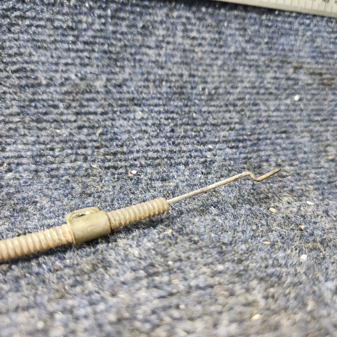 Used aircraft parts for sale, 554-144 Piper PA28-140 Defroster Cross Connect Cable (17”)