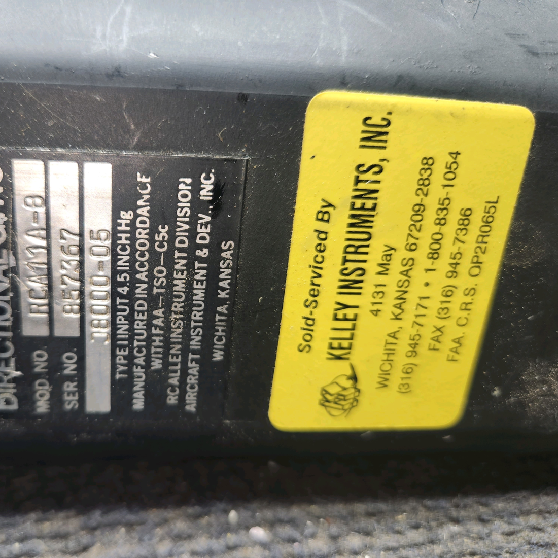 Used aircraft parts for sale, J8000-05 RC Allen Piper PA-28-140 Directional Gyro Indicator