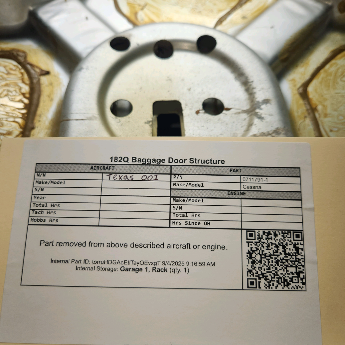 Used aircraft parts for sale, 0711791-1 Cessna 182Q Baggage Door Structure
