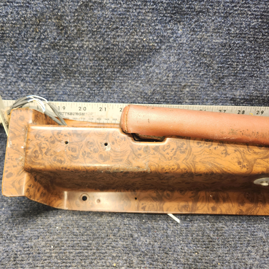 Used aircraft parts for sale, 2415005-2 Cessna 172RG Armrest Support Assy Rear R/H