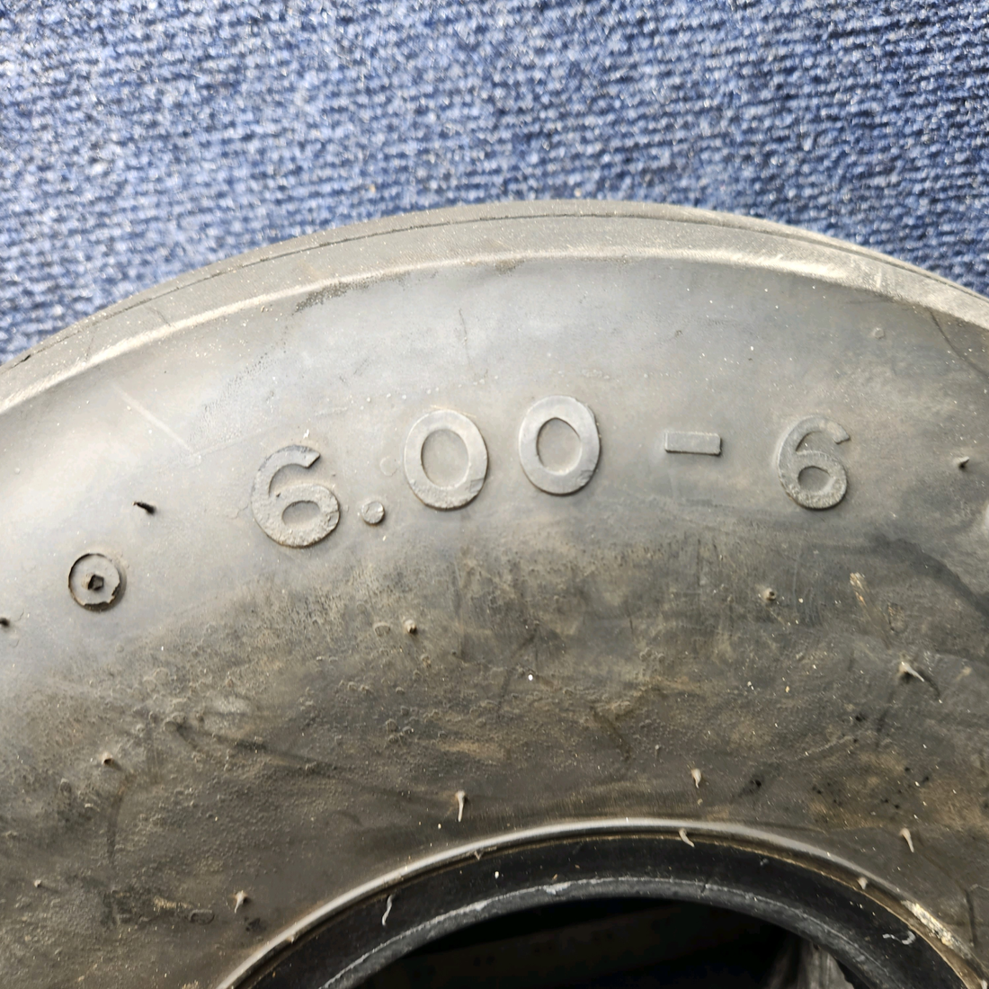 Used aircraft parts for sale, 6.00-6 Air Hawk 6.00-6 Cessna 172E Tire 6 PLY with tube