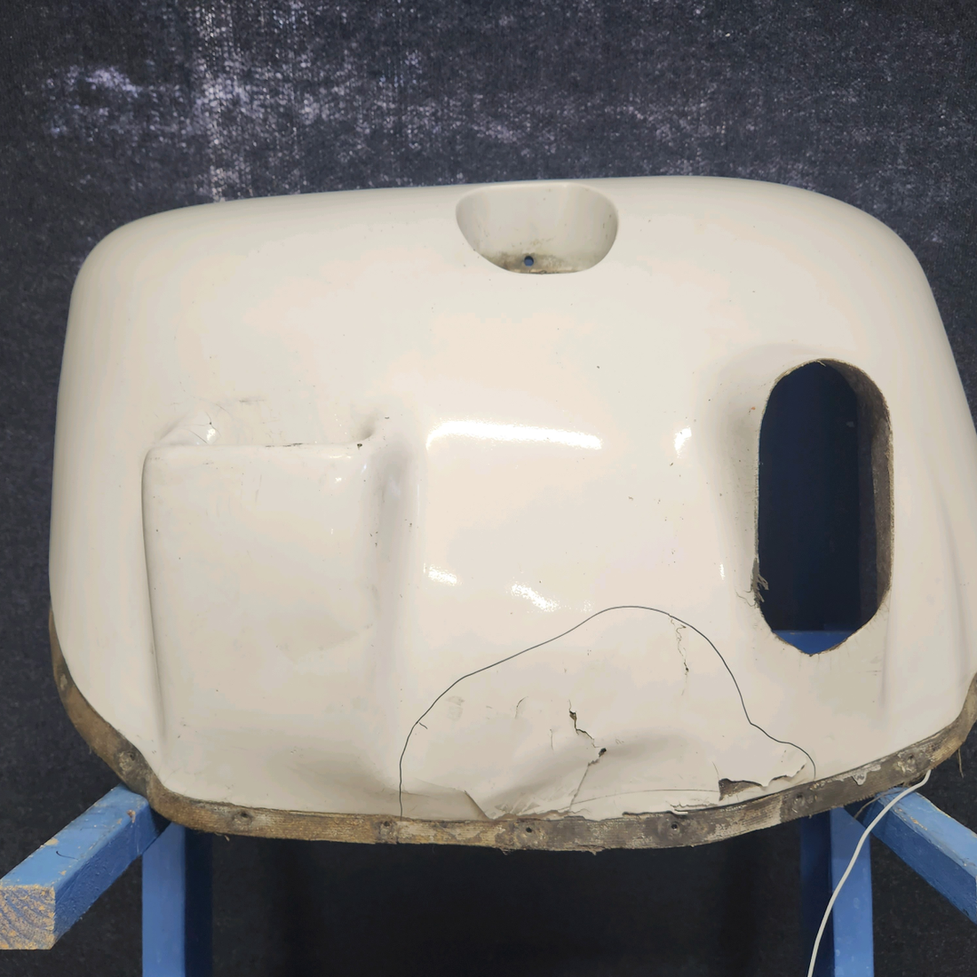 Used aircraft parts for sale, 35699-003 PIPER PA28-161 Warrior III LOWER NOSE COWL SOME SCRASH SEE PHOTOS FOR DETAIL