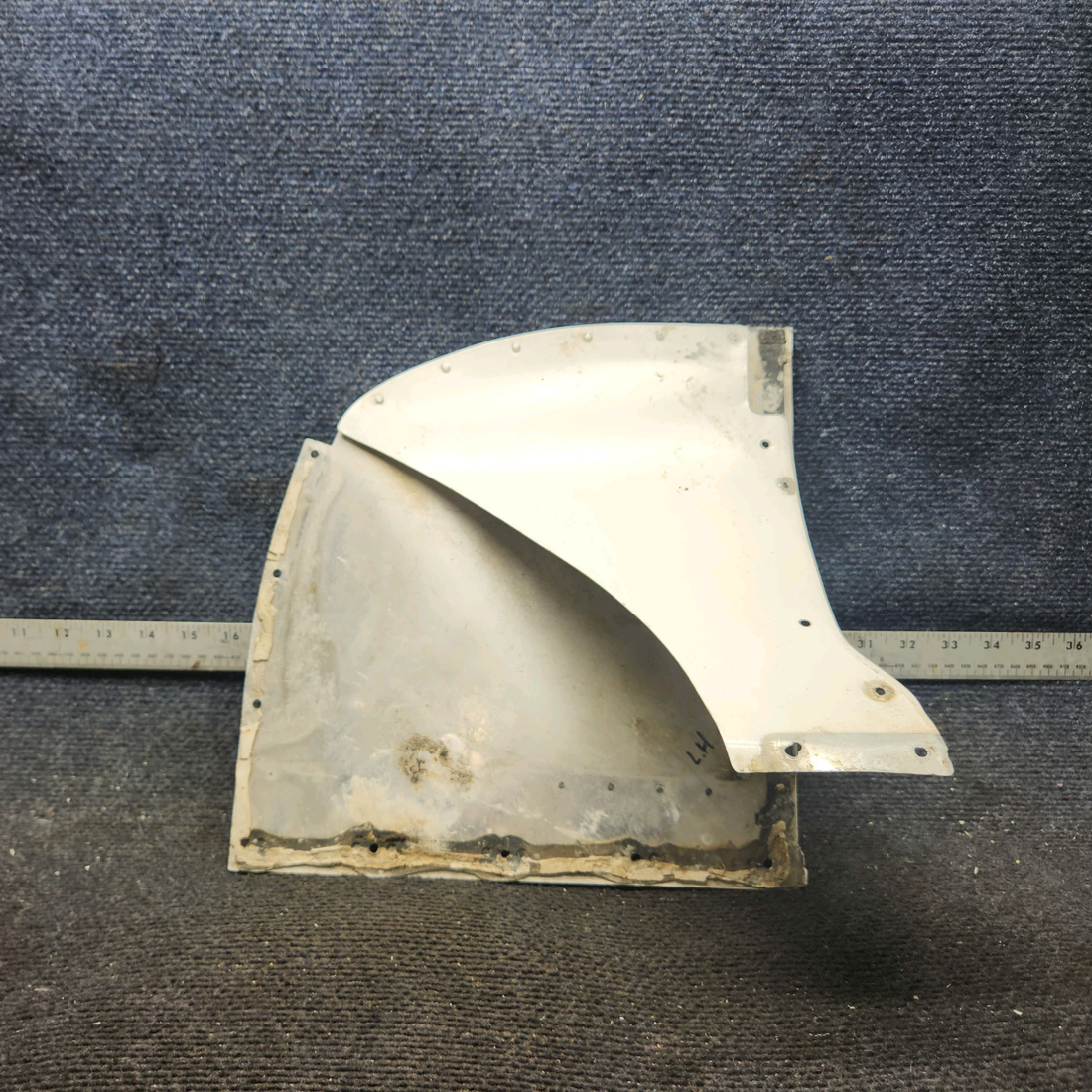 Used aircraft parts for sale, 0412032-1 cessna 150G Wing-to-Fuselage Fairing Assembly – LH