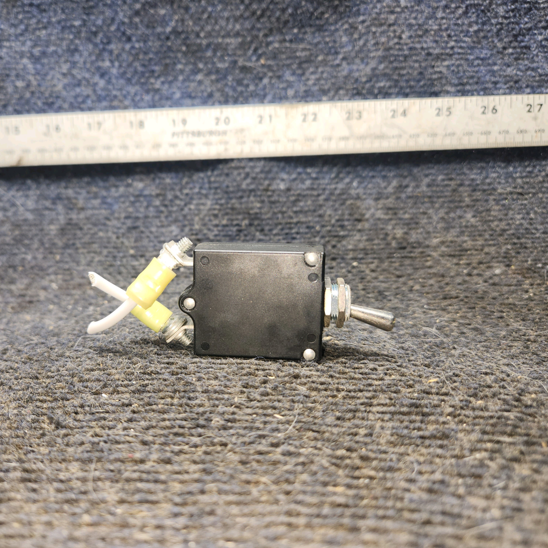 Used aircraft parts for sale, W31-X2M1G-30 Tyco cessna 172k Toggle Breaker Switch – 50/240V, 30 Amp