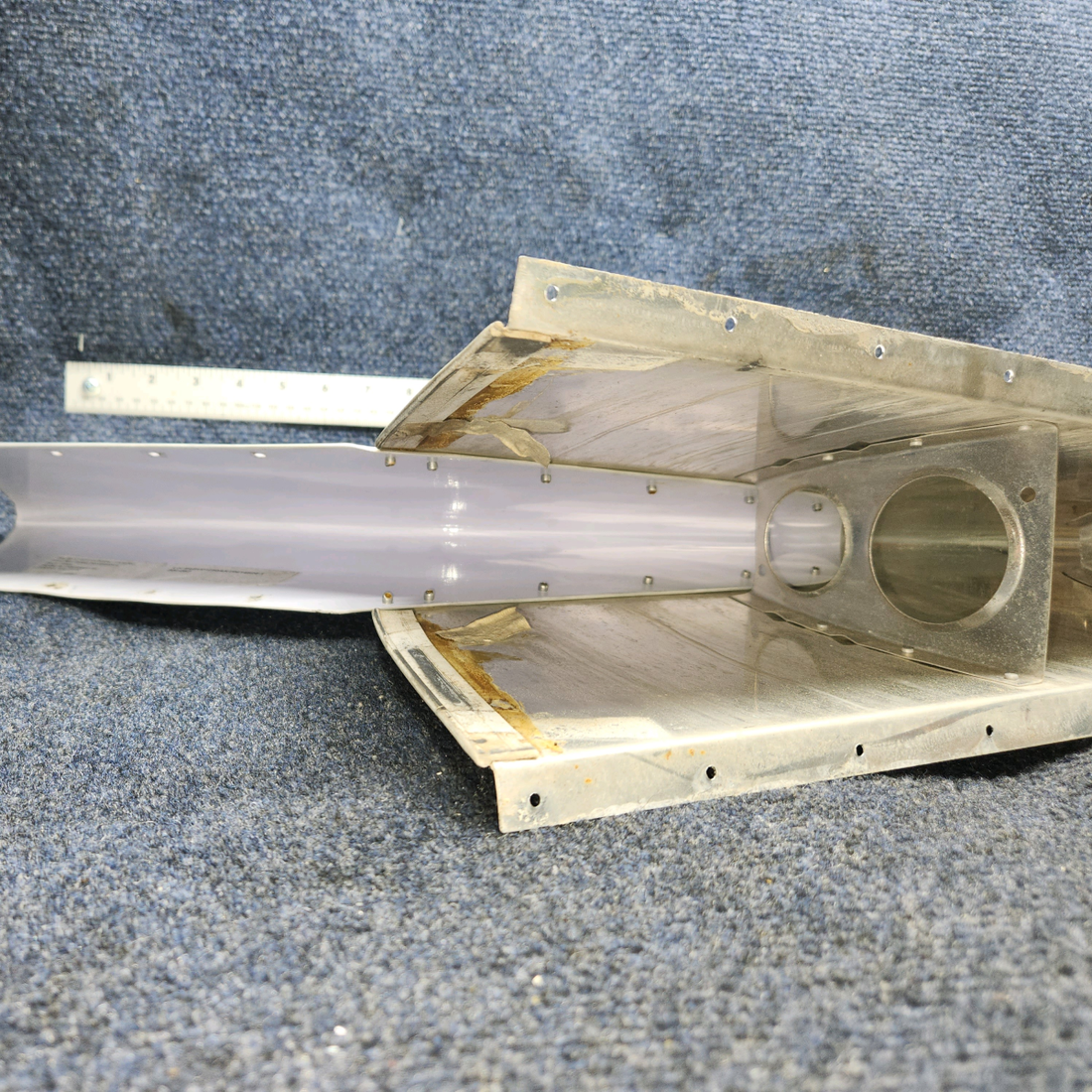 Used aircraft parts for sale, 0531006-76 , 0531012-1 CESSNA 172K DORSAL FIN