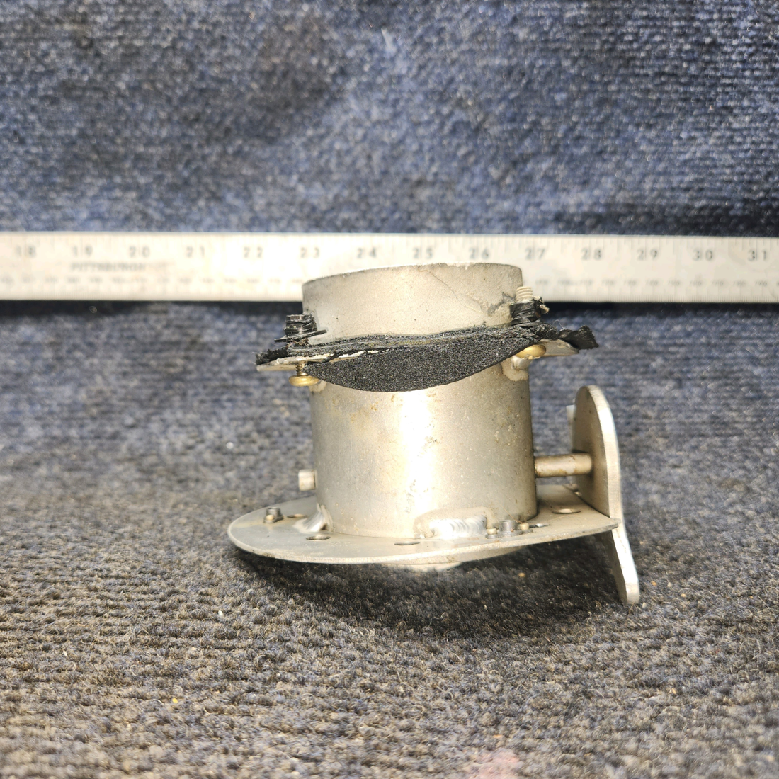 Used aircraft parts for sale, 68416-002 Piper PA28-161 Cabin Air Vent Valve Assembly Forward - LH