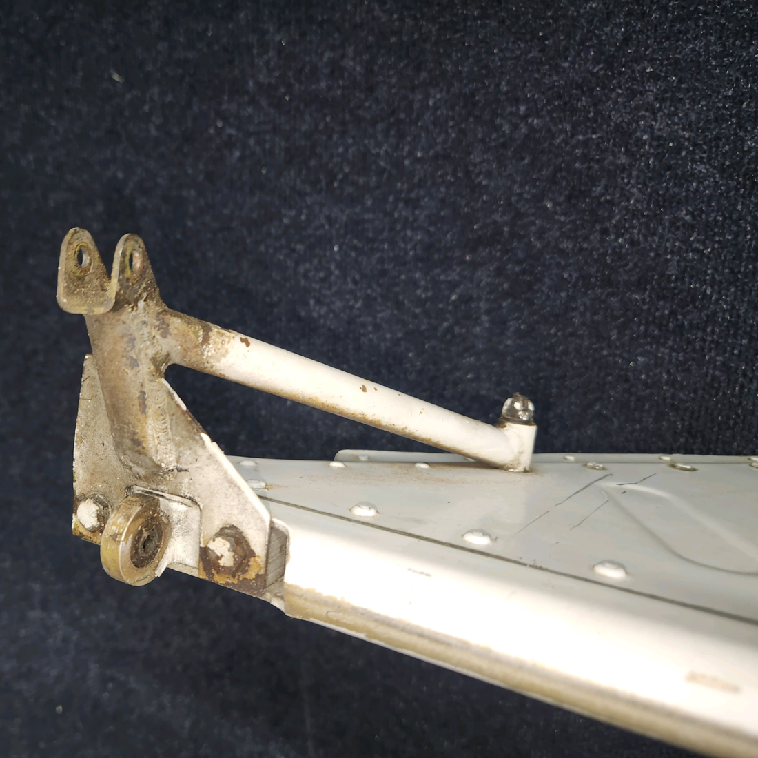 Used aircraft parts for sale, 430026-002 Mooney M20J Elevator Assembly W/ Horn RH
