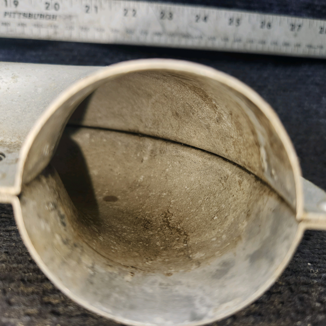 Used aircraft parts for sale, 0413233 cessna 150G Cabin Air Vent Elbow