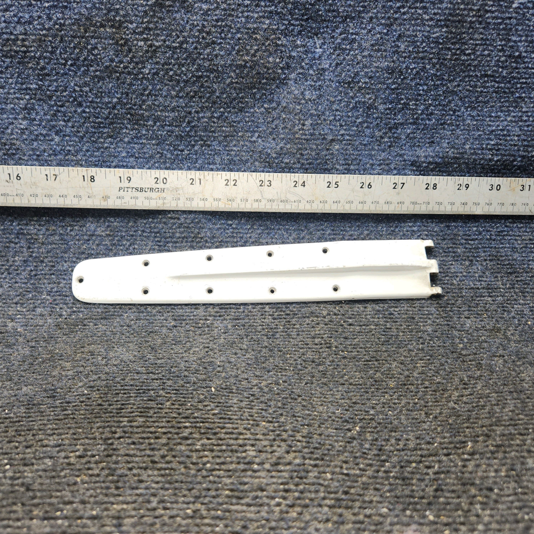 Used aircraft parts for sale, 0711037-497 Cessna Upper Door Hinge