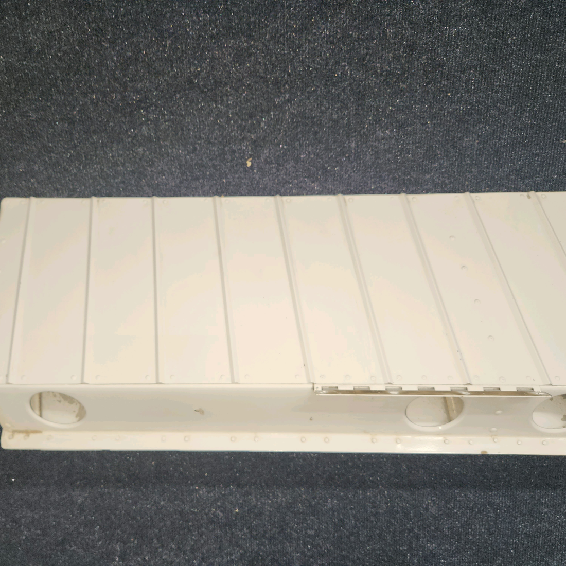 Used aircraft parts for sale, 0523800 Cessna 172E Aileron Assembly - LH