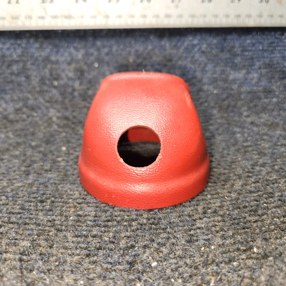 Used aircraft parts for sale, 687386-002 Piper PA28 Air Vent Cup