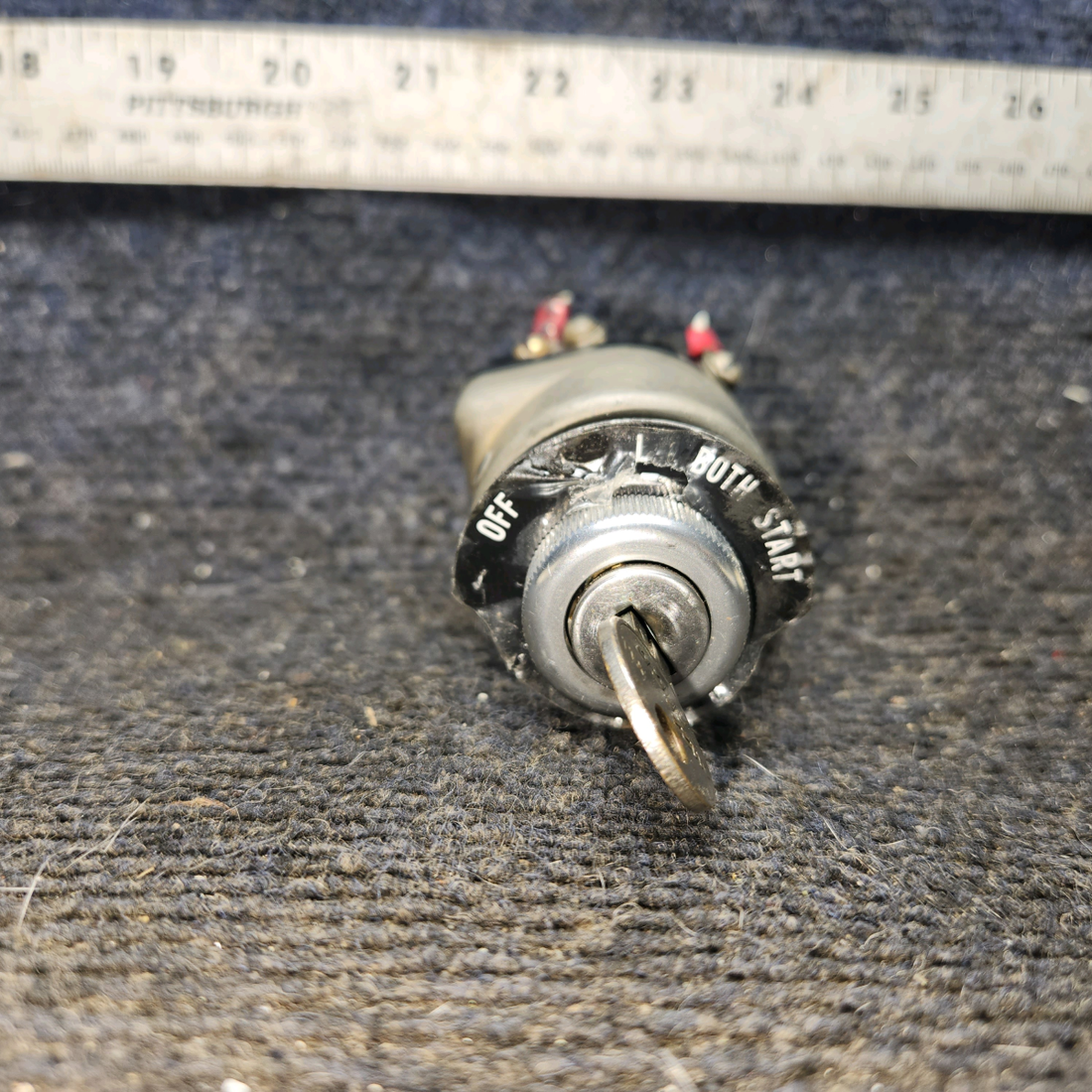 Used aircraft parts for sale, 10-357200-1 Bendix piper PA-28-181 Ignition Switch Assembly with Key