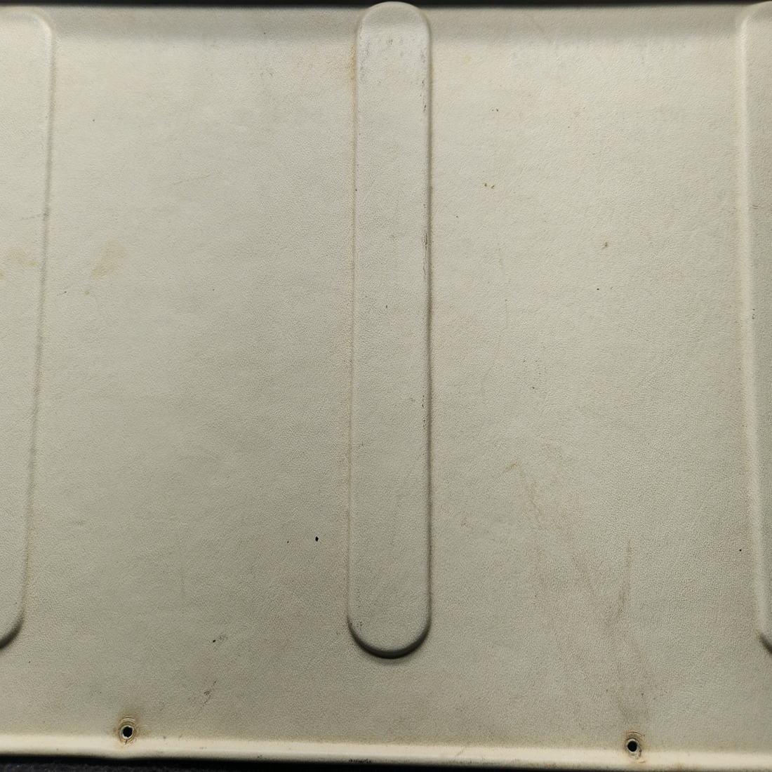 Used aircraft parts for sale, 0400129-57 cessna 150G Baggage Compartment Aft Panel