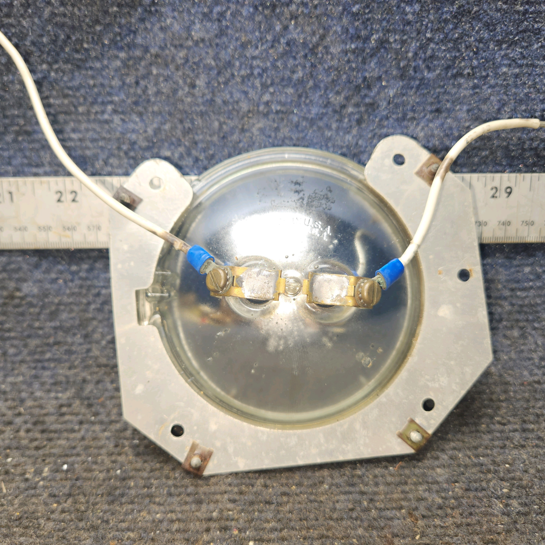 Used aircraft parts for sale, 0423542-6 Cessna 172F Landing Light Bracket Assembly with bulb
