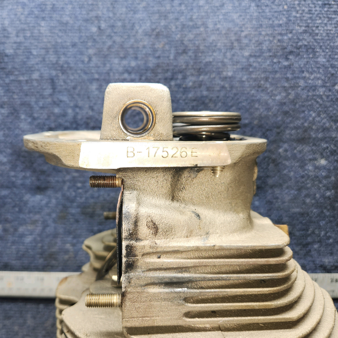 Used aircraft parts for sale, SA10200-A1 Superior O-300 Cessna 172 Cylinder with Valves and Springs
