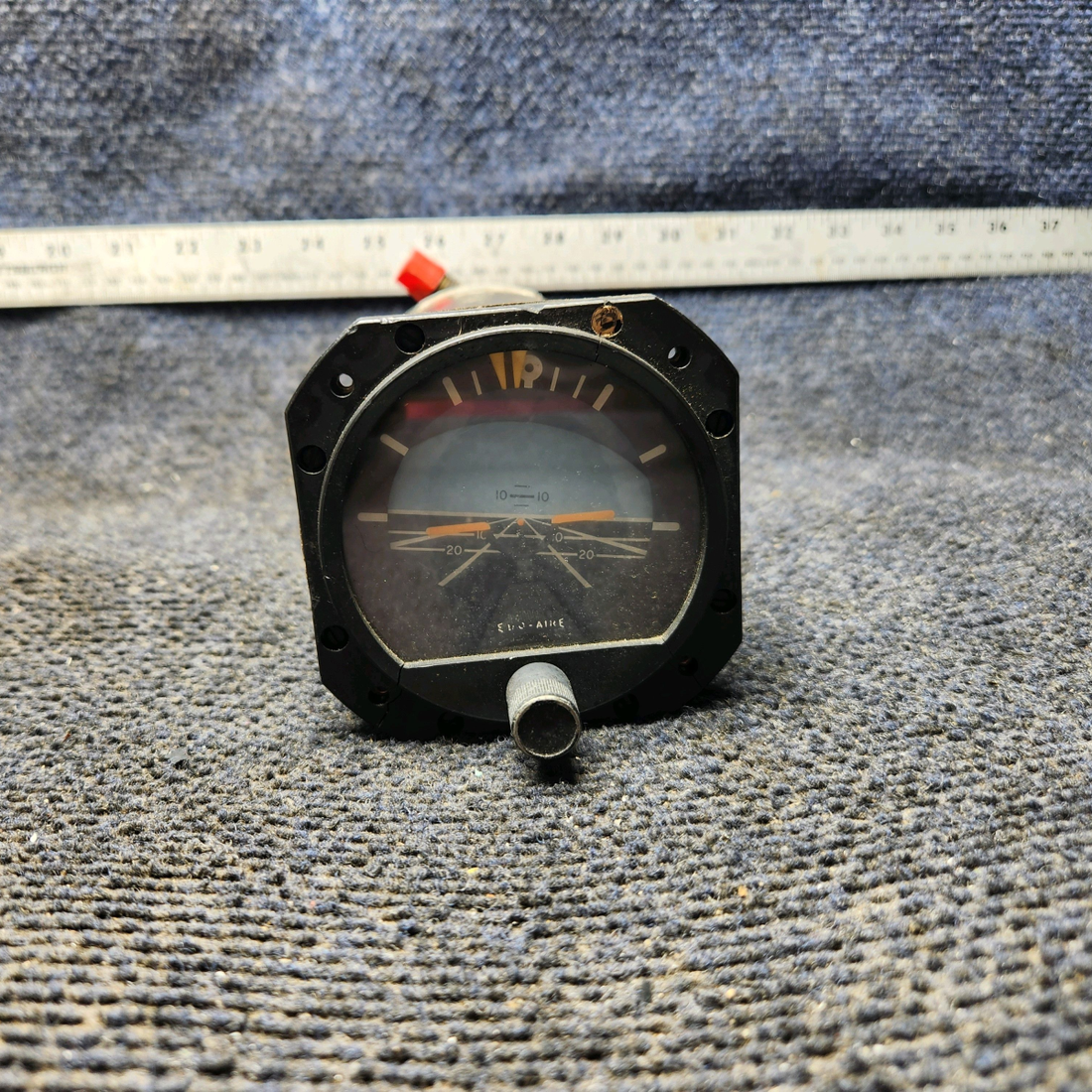 Used aircraft parts for sale, 23-501-06-9 Edo-Air 5000B-20 Cessna 172F Vacuum Attitude Gyro Indicator
