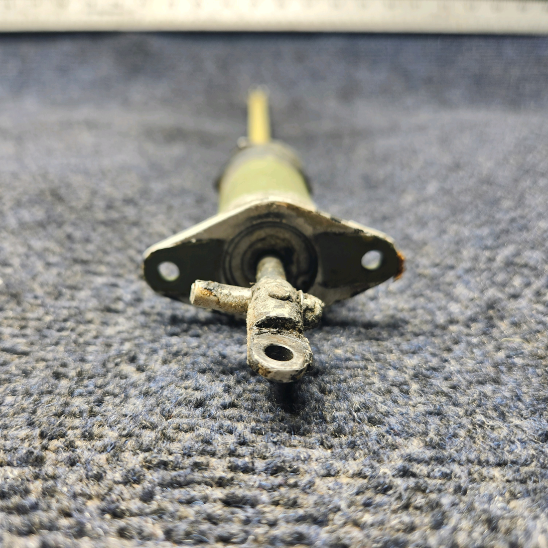 Used aircraft parts for sale, 45-526565-13 BEECHCRAFT 95-55B Elevator Trim Tab Actuator Assembly - RH