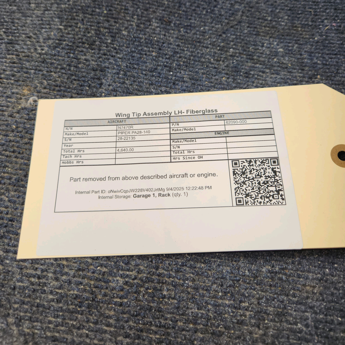 Used aircraft parts for sale, 62090-000 PIPER PA28-140 LH Wing Tip Assembly - Fiberglass