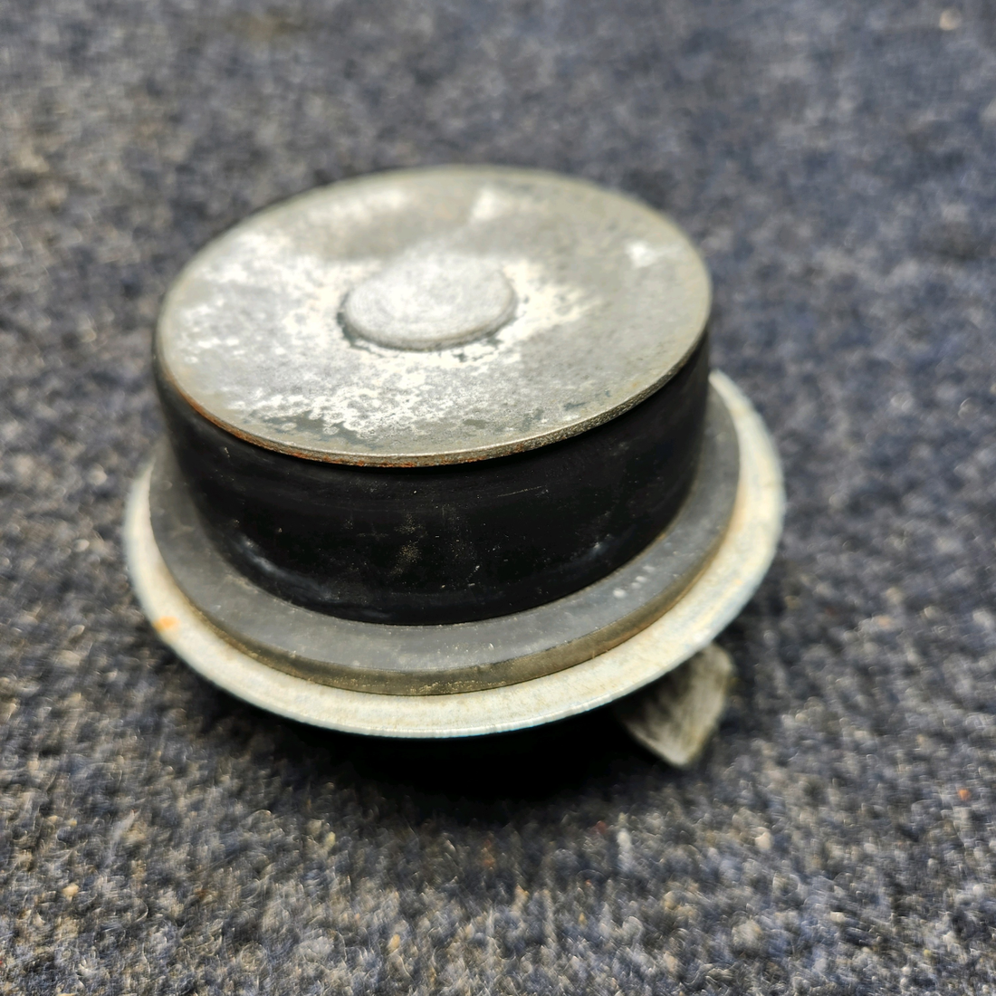 Used aircraft parts for sale, 55669 BEECHCRAFT F35 MOELLER FUEL CAP "PRICE PER EACH"