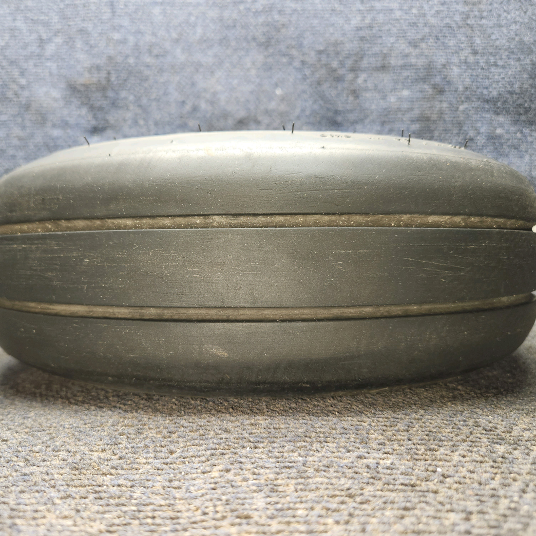 Used aircraft parts for sale, 505C46-4 GoodYear Flight Custom III Cessna 172E Tire With tube.