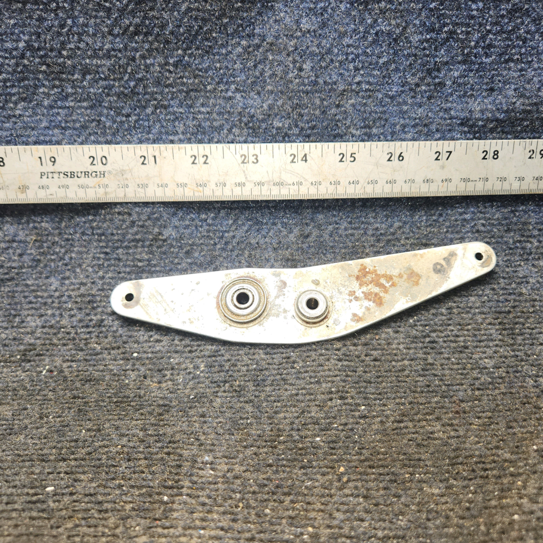 Used aircraft parts for sale, 0513370-1 Cessna 172F Elevator Bellcrank Assy Forward