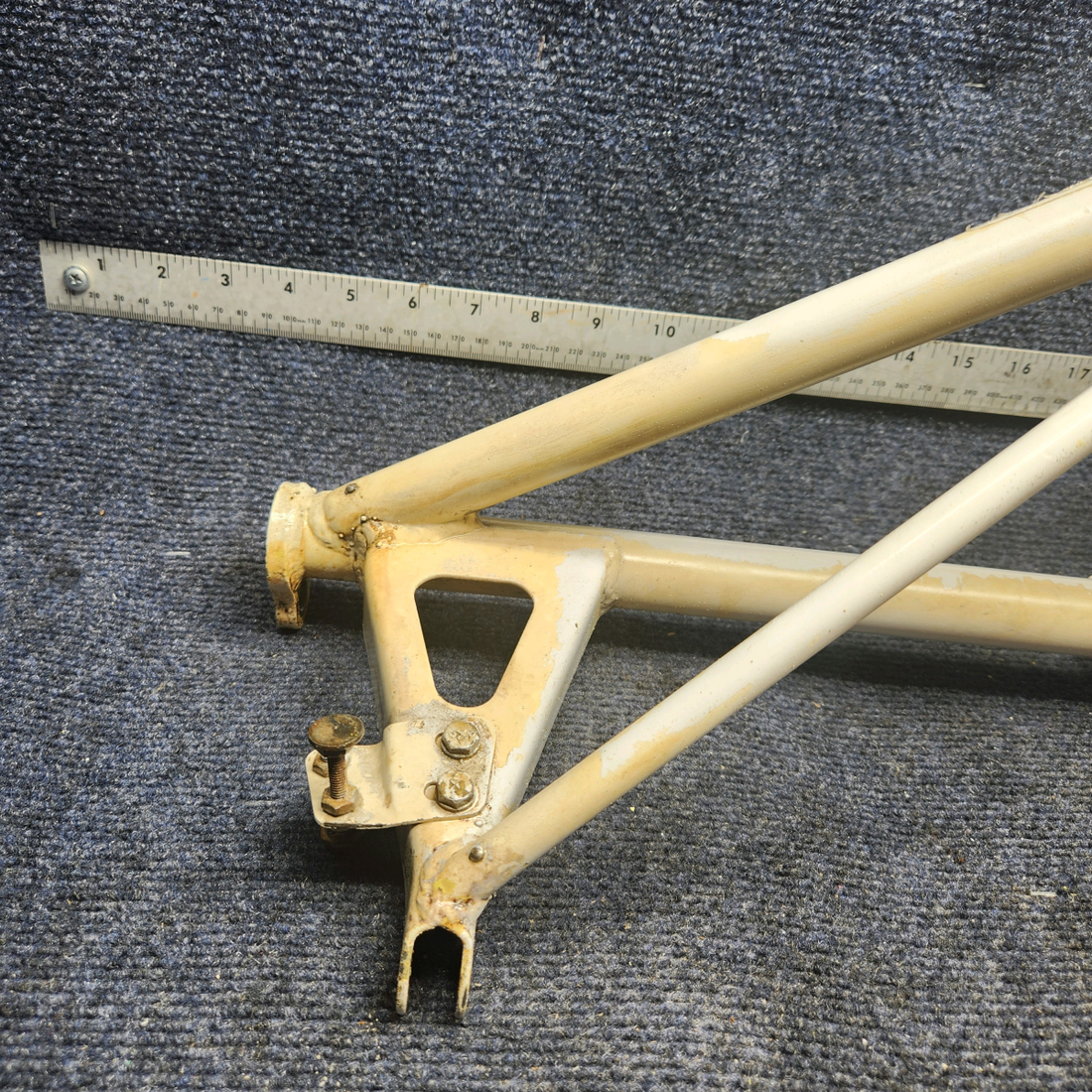 Used aircraft parts for sale, 35-815155-611 Beechcraft F33A MAIN GEAR RETRACT BRACE ASSEMBLY RH