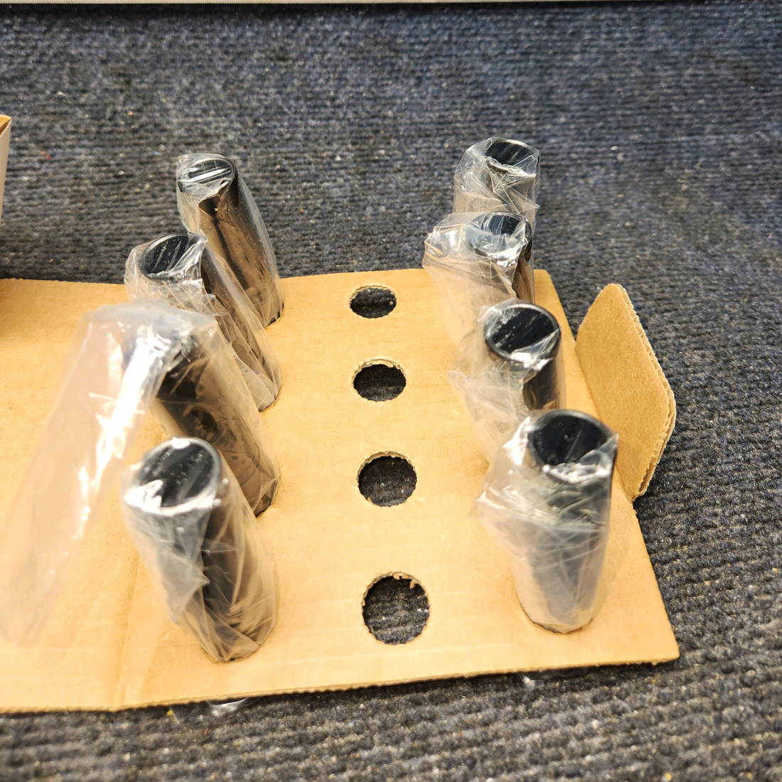 Used aircraft parts for sale, 72877 Piper PA28-140 Lifter set of 8 with 8130-1