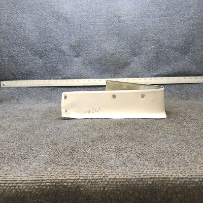 Used aircraft parts for sale, 0520015-6 Cessna 172RG Wing fillet Assy - RH