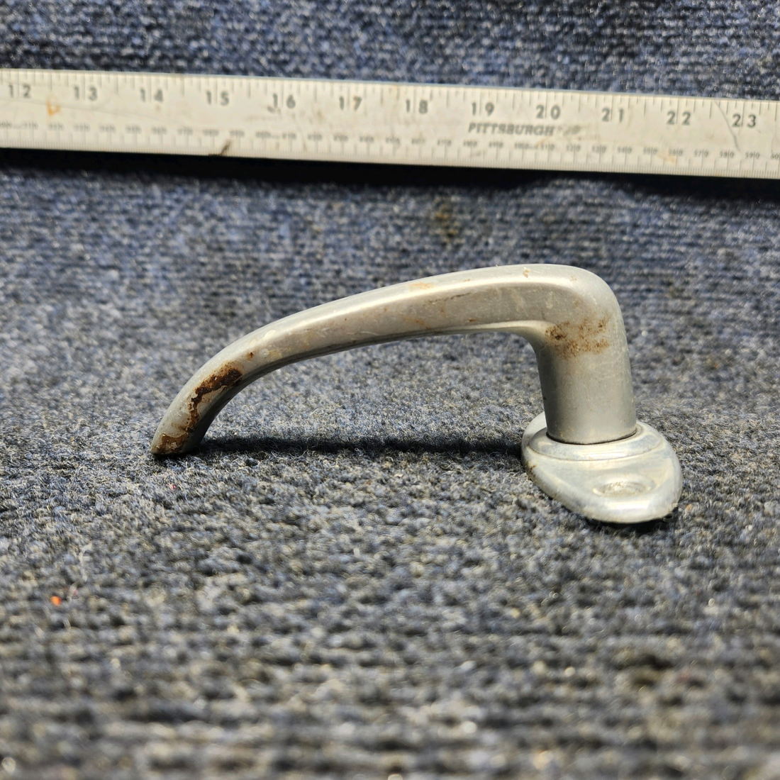 Used aircraft parts for sale, AR75 ALUMINUM DOOR HANDLE P/N AR34